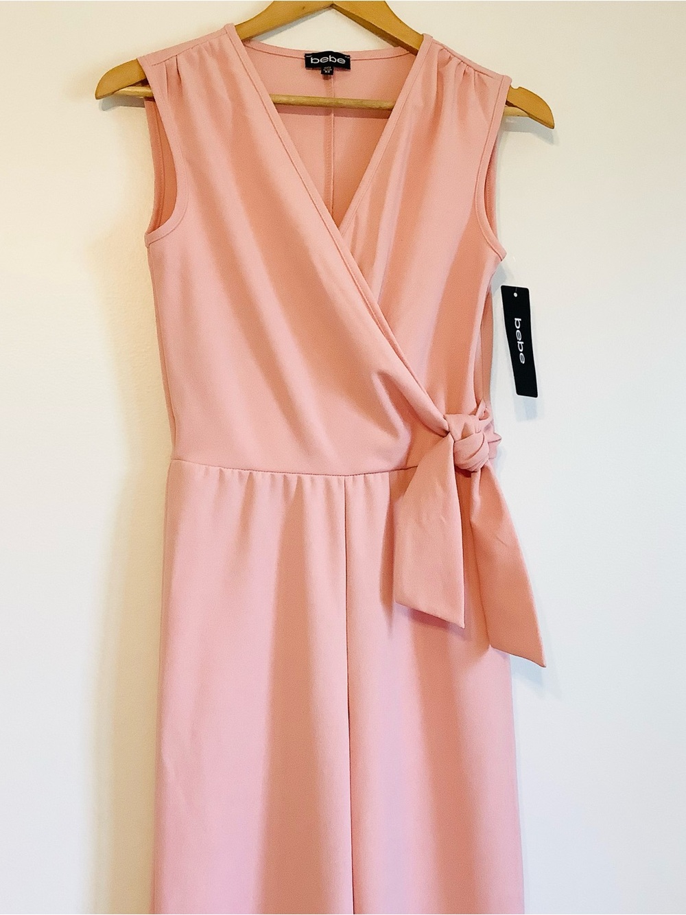NEW bebe Blush Pink Women’s Jersey Sleeveless Wrap Crepe Jumpsuit Dress Sz. XS
